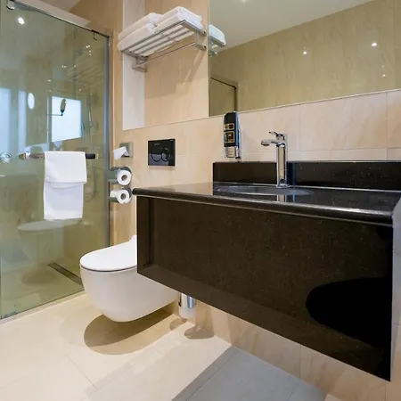 Hotell Uno Smart Koeln