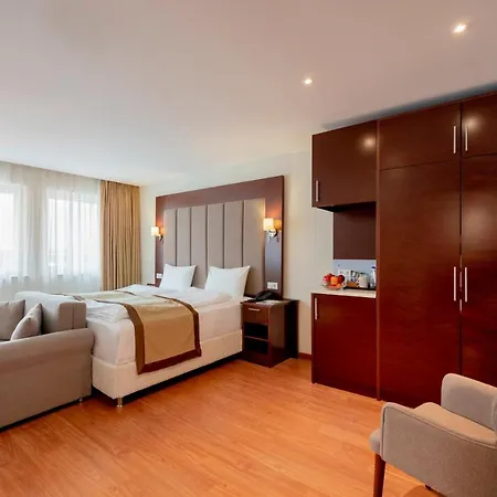 Hotell Uno Smart Koeln Hürth