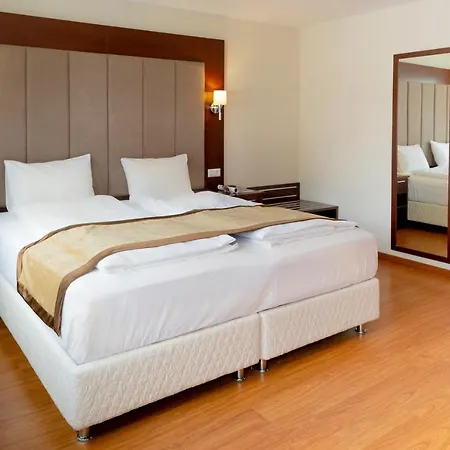 Uno Smart Koeln Hürth