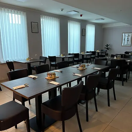 Uno Smart Koeln 3* Hürth