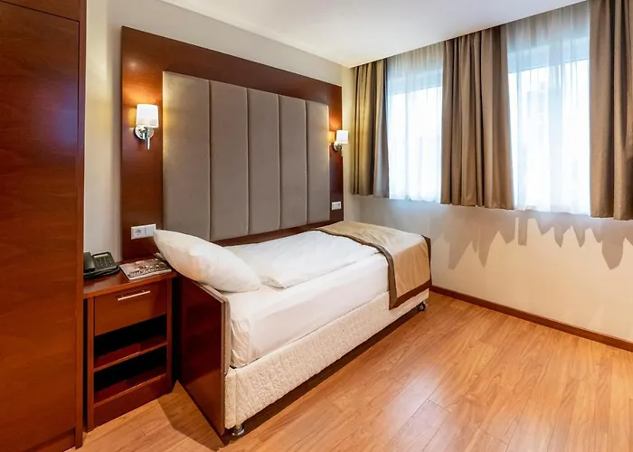 Uno Smart Koeln 3* Huerth