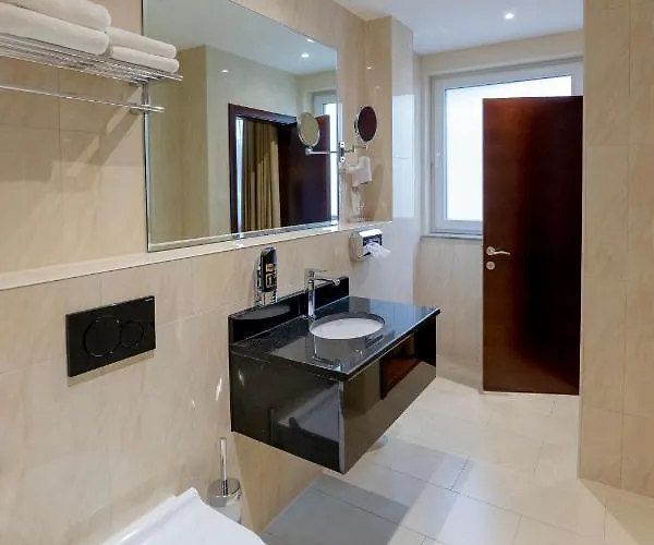 Uno Smart Köln 3* Hürth